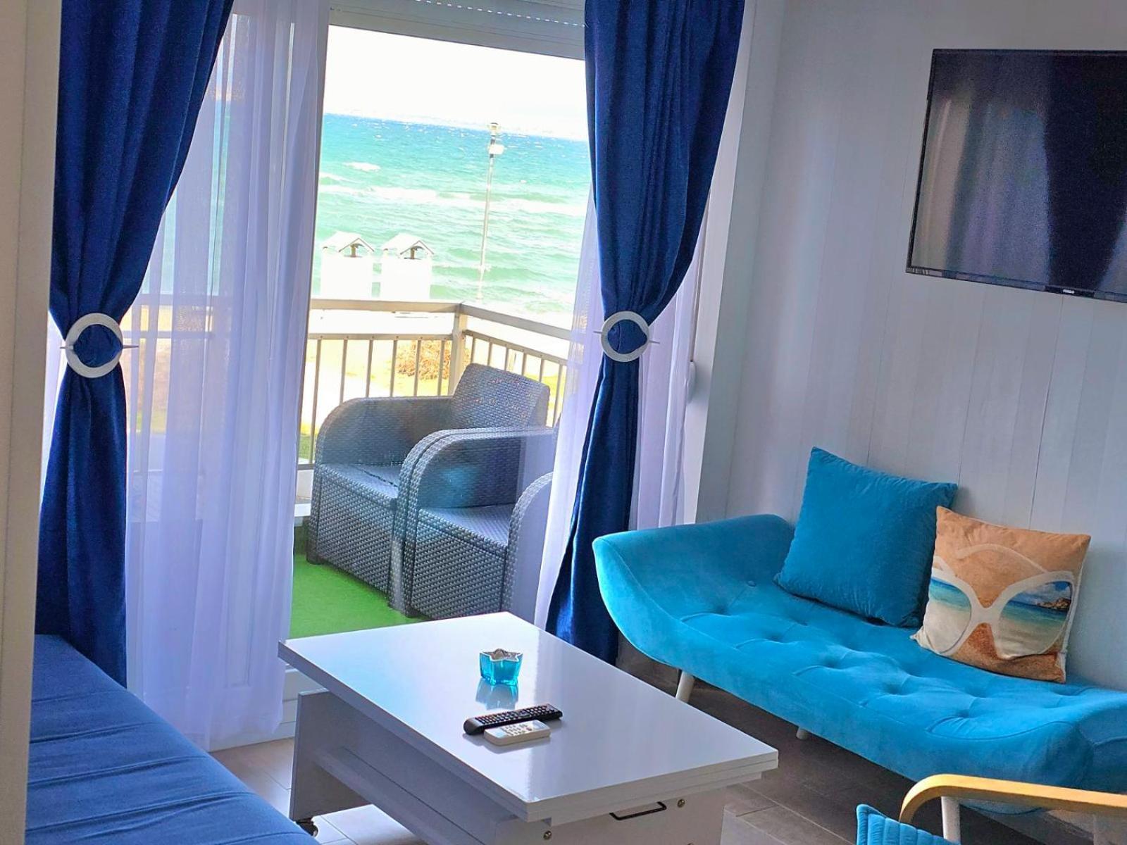 Sun Sea No 3 Apartment